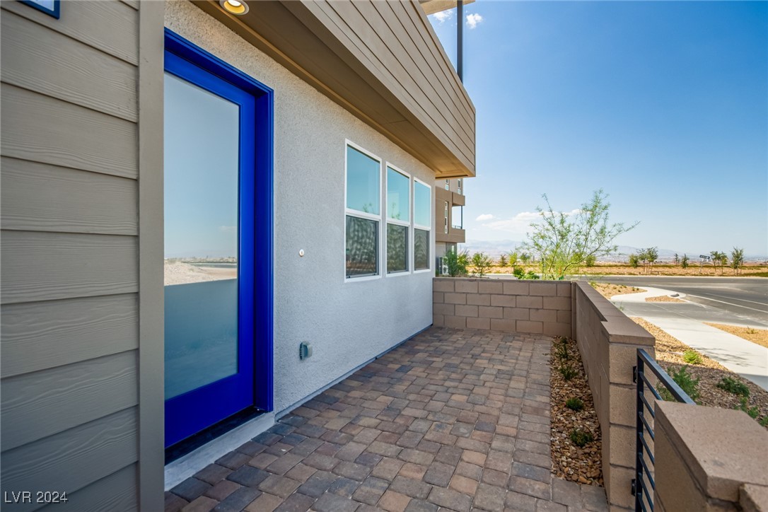 2484 Indigo Mountain Street