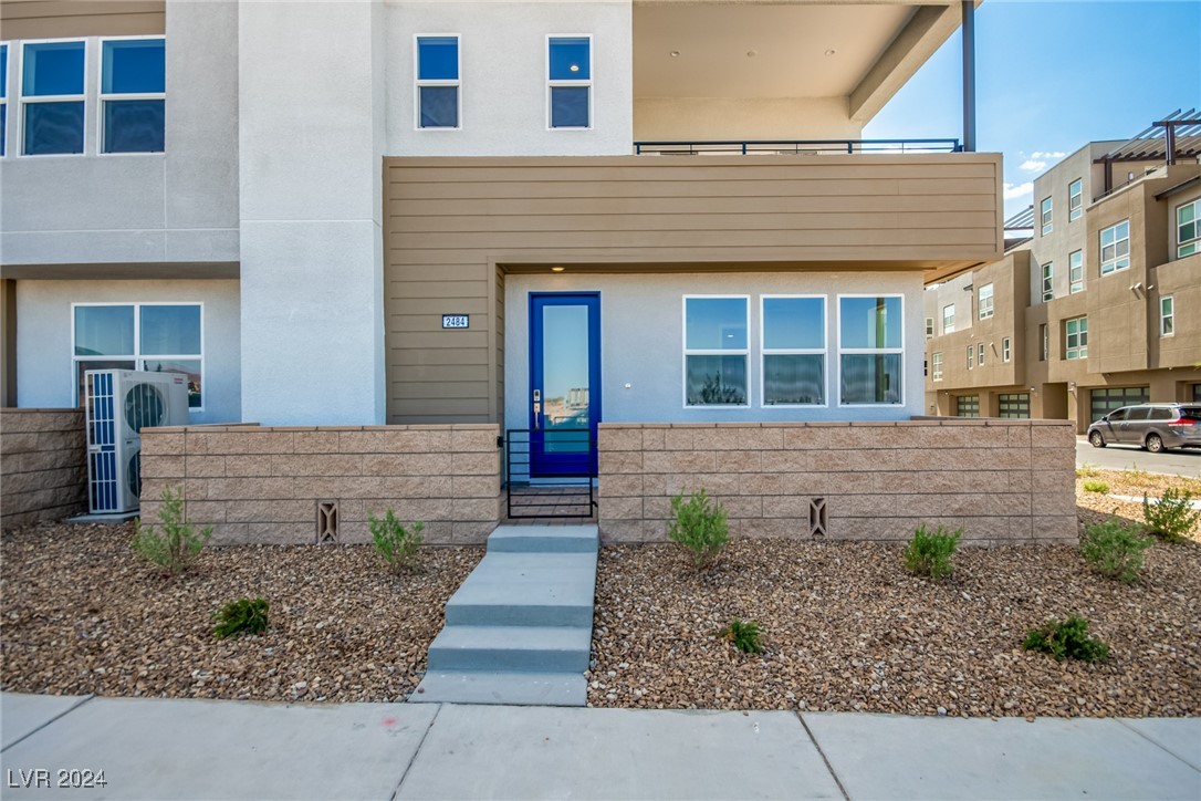 2484 Indigo Mountain Street