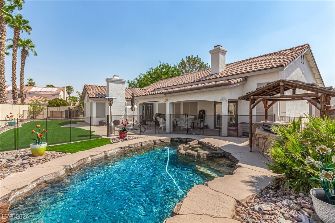 1228 Dover Glen Drive