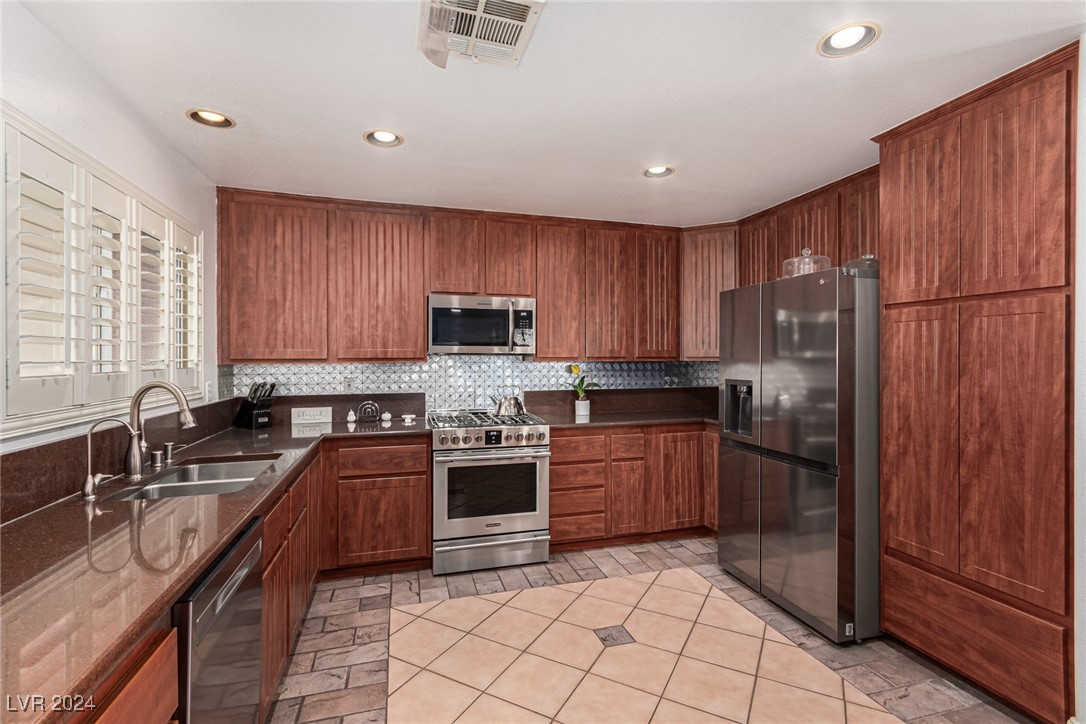 1228 Dover Glen Drive