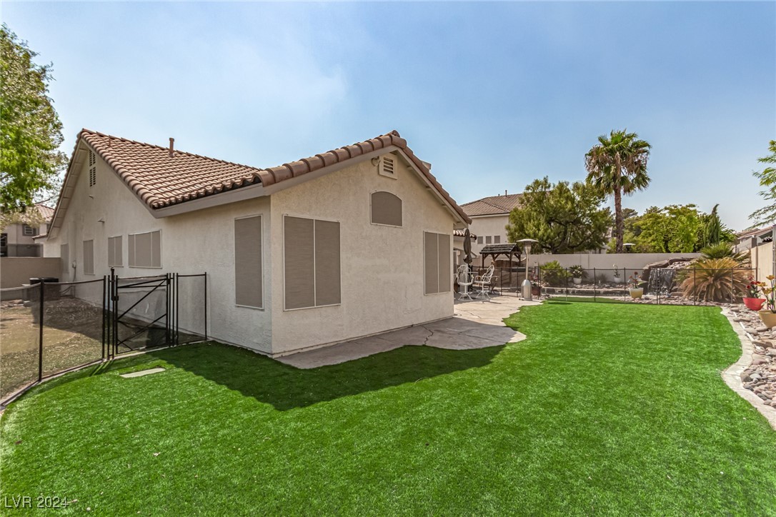 1228 Dover Glen Drive