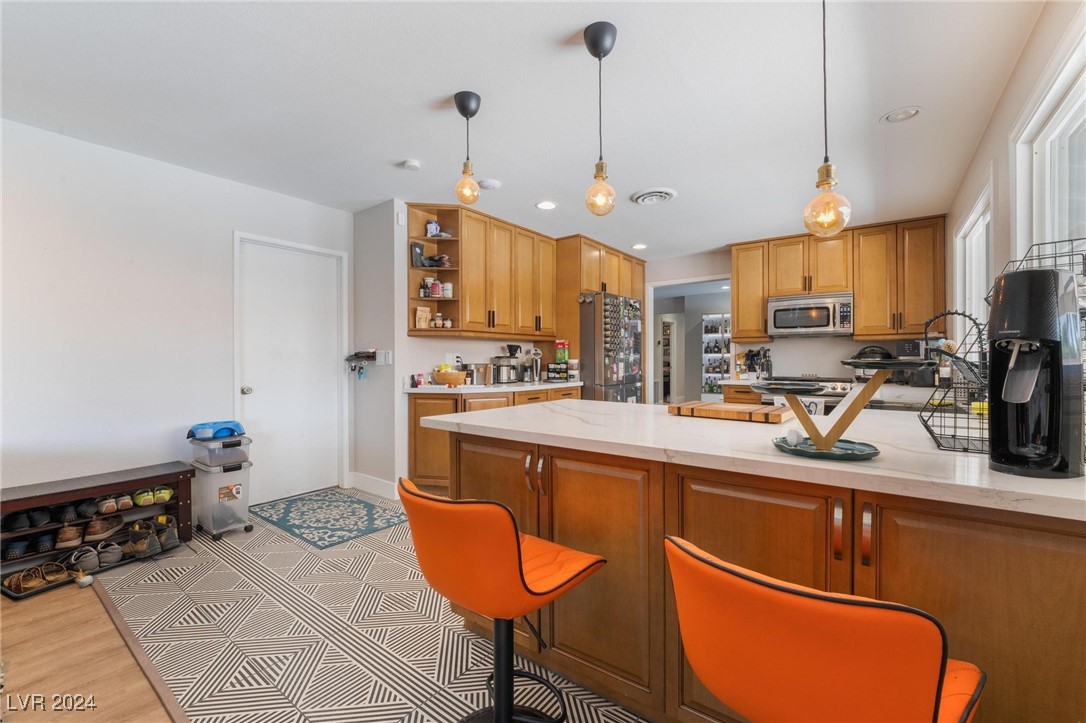 4238 Greenhill Drive