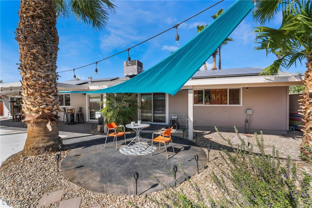 4238 Greenhill Drive