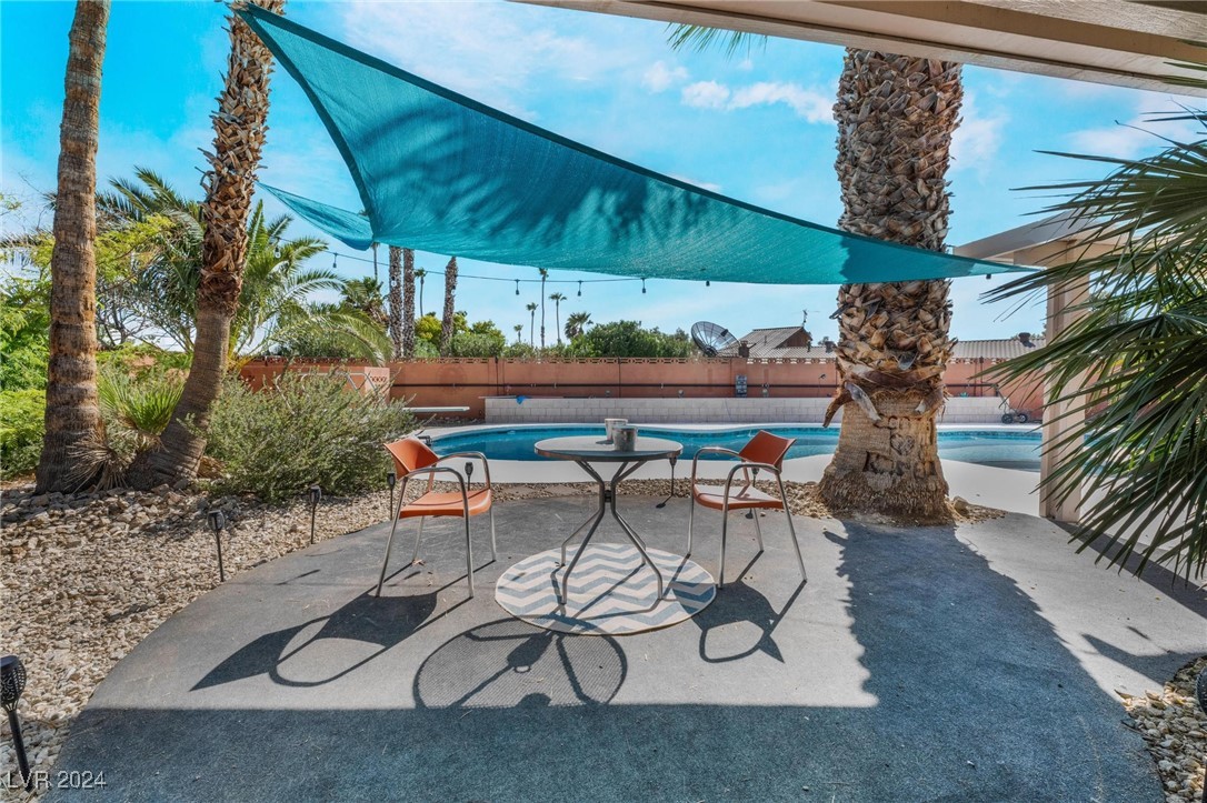 4238 Greenhill Drive