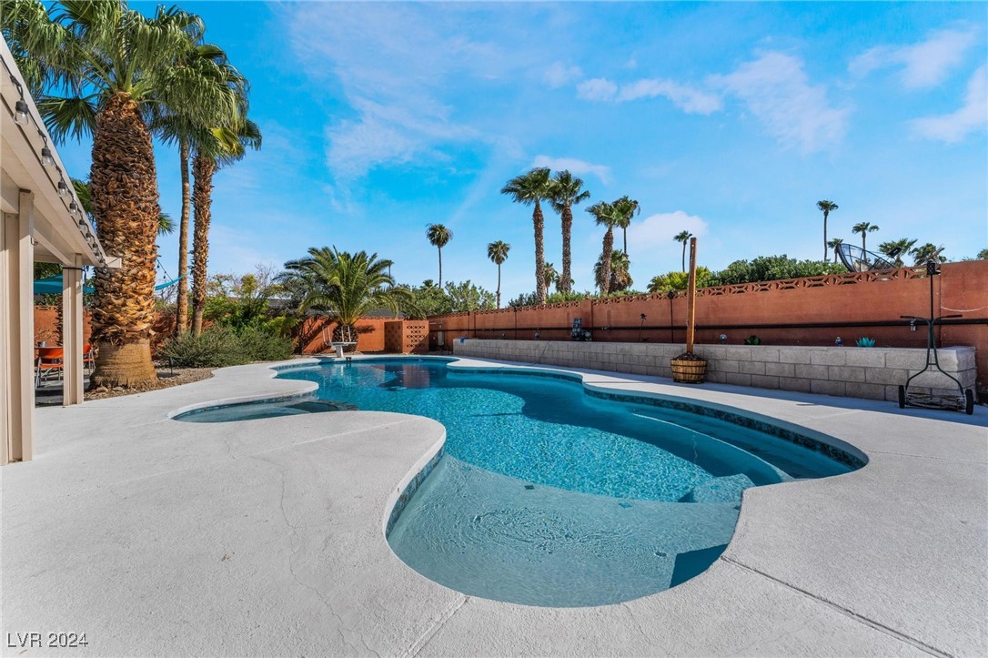 4238 Greenhill Drive