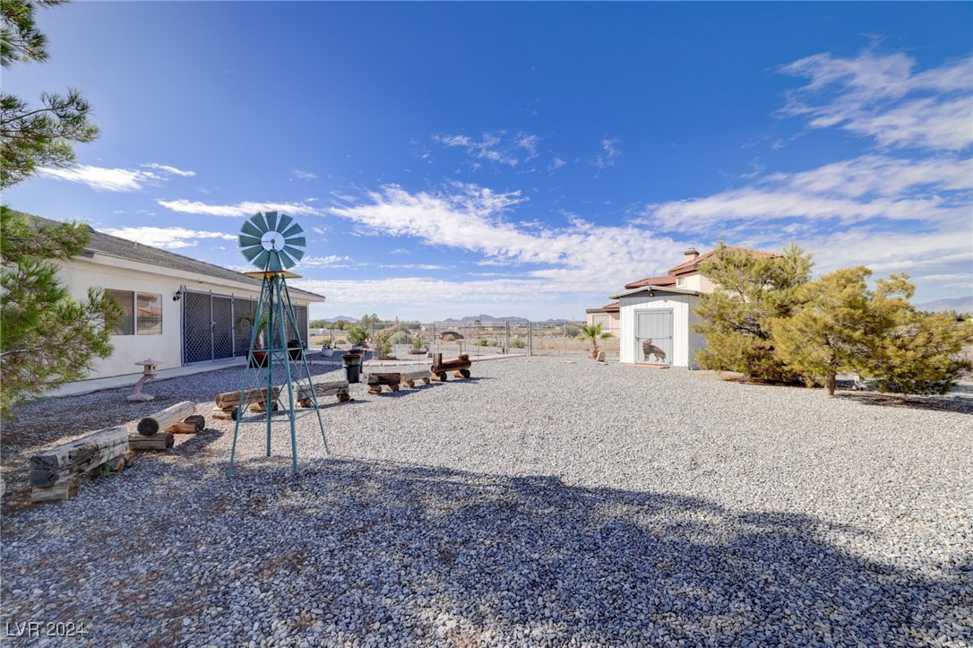 3851 Tumbleweed Avenue