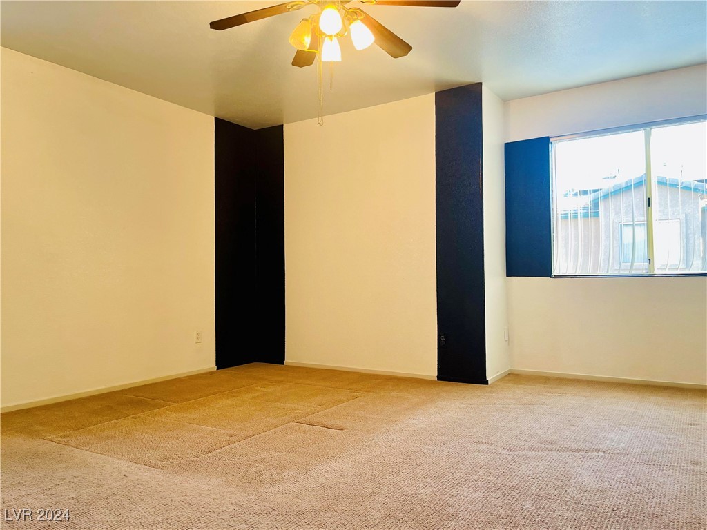 5589 Open Court