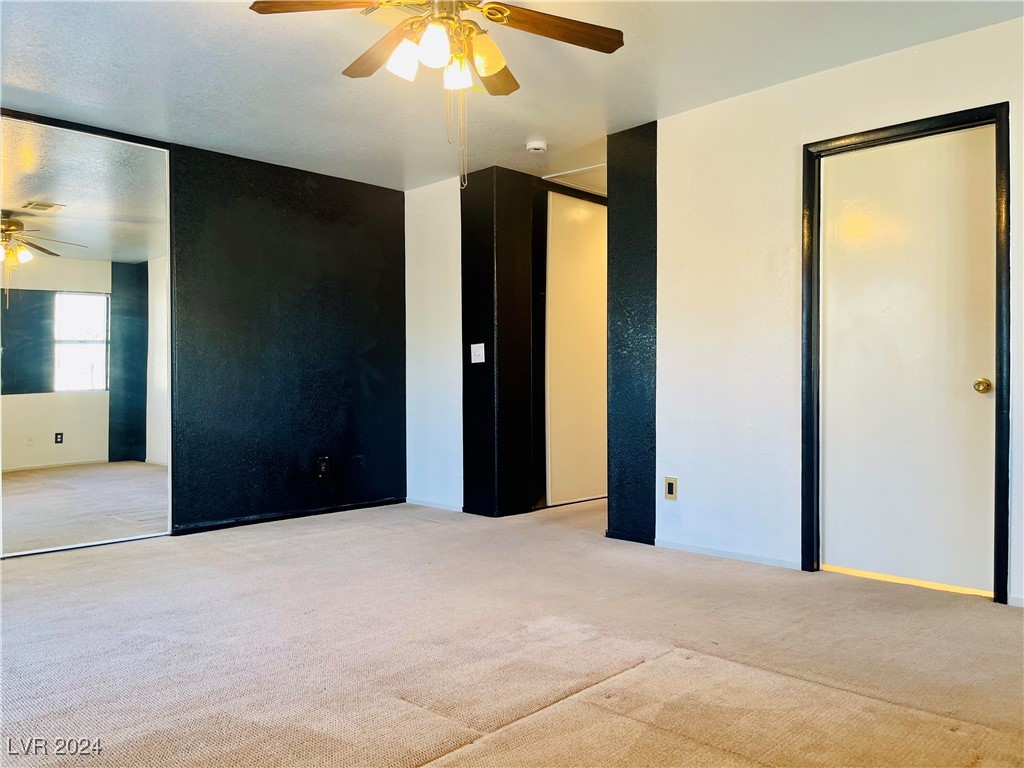 5589 Open Court