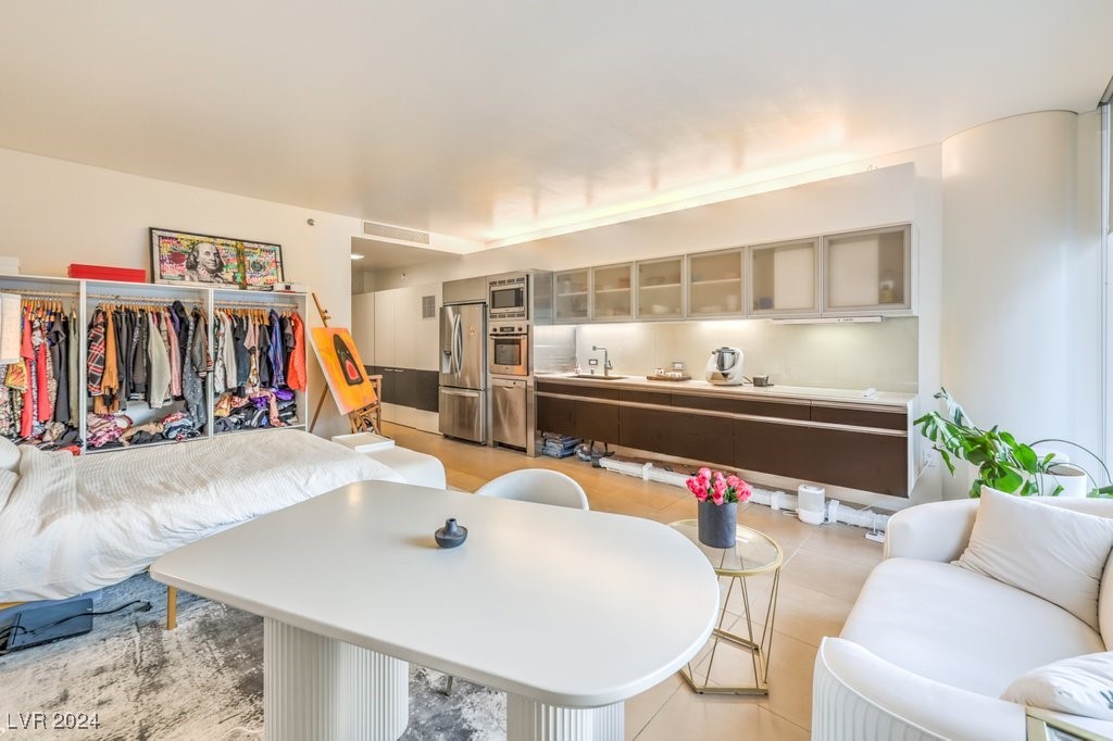 3722 Las Vegas Boulevard 610