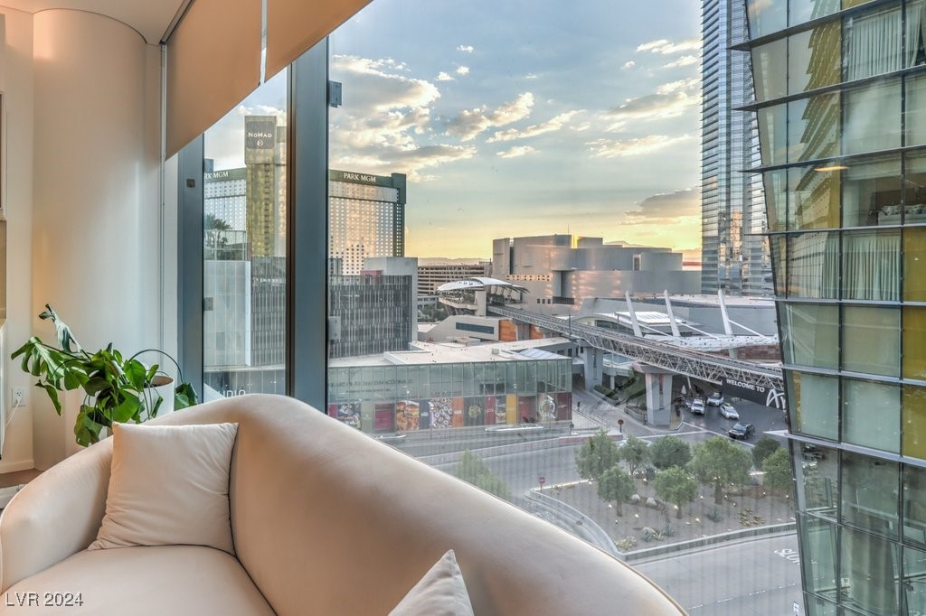 3722 Las Vegas Boulevard 610