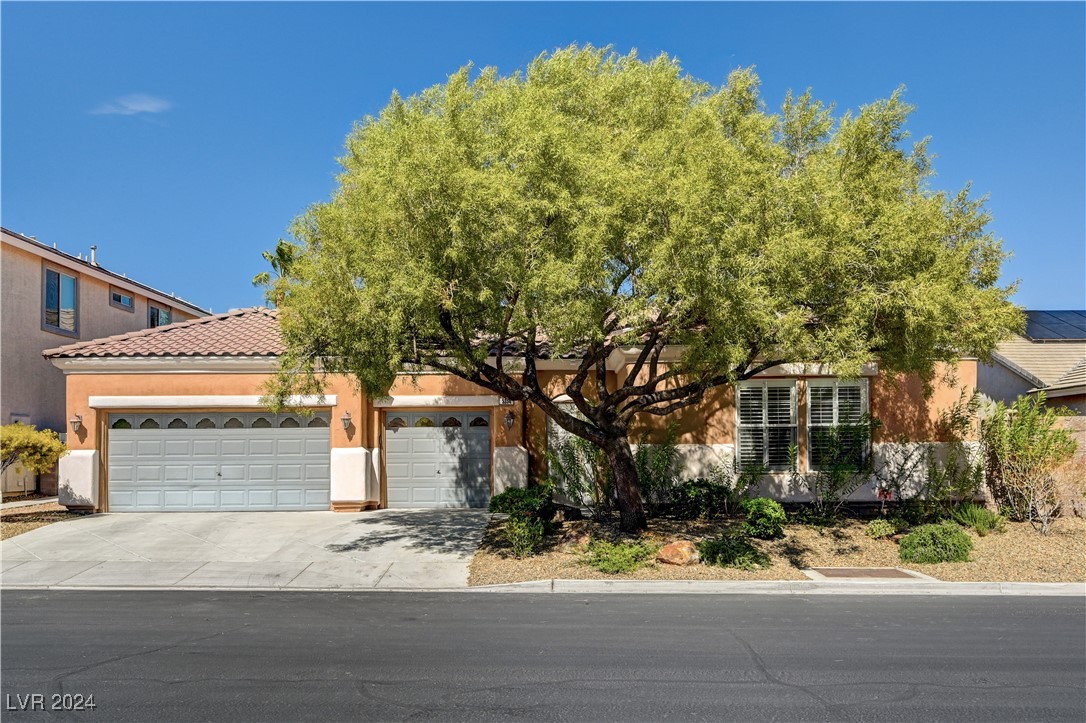 5354 Altadonna Avenue