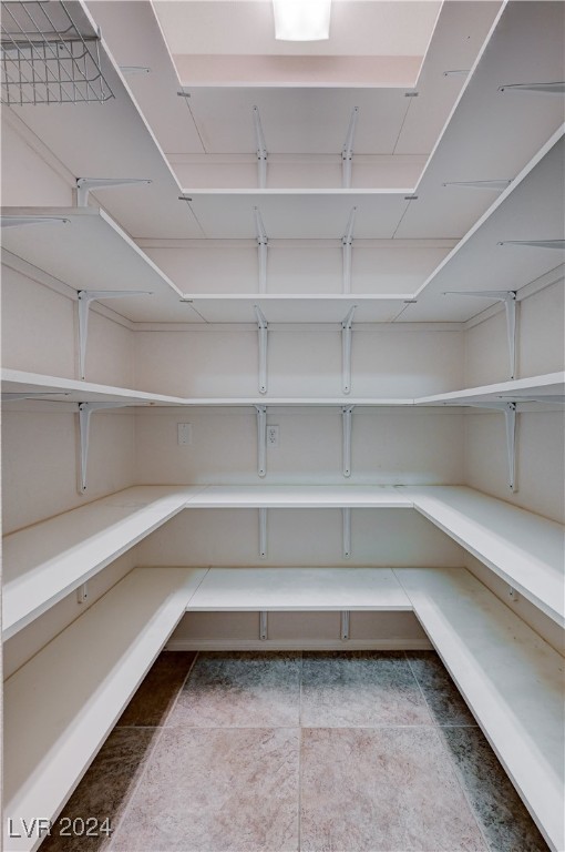 5354 Altadonna Avenue