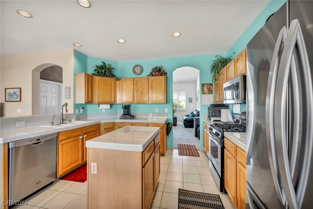 8212 Cornwall Avenue