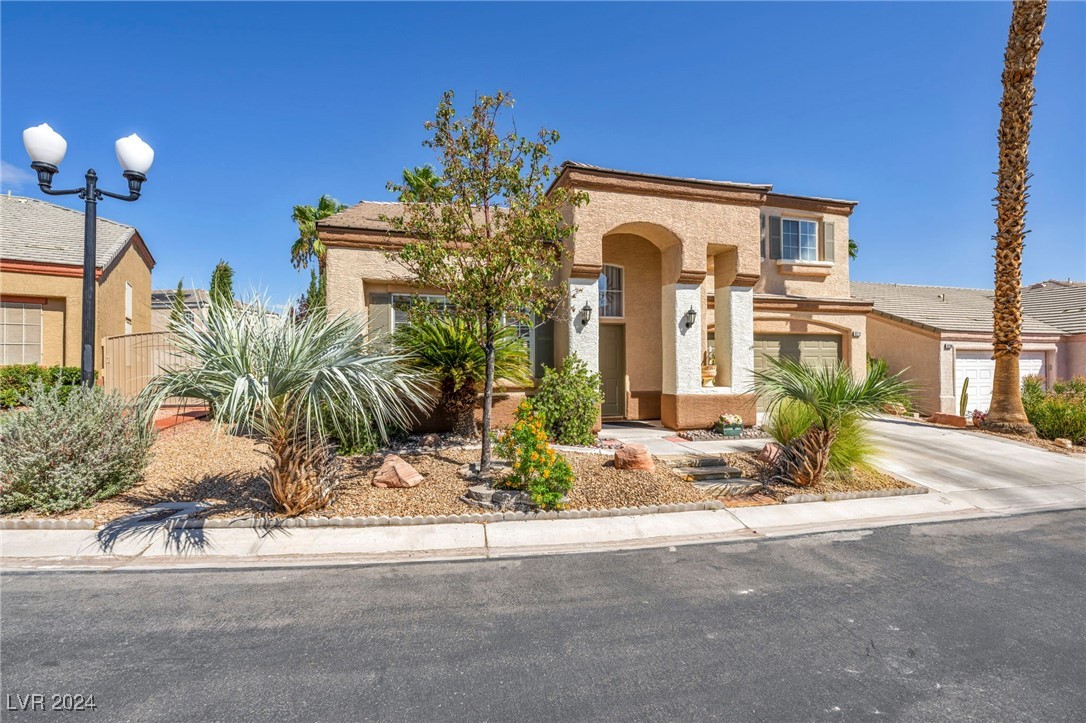 8212 Cornwall Avenue