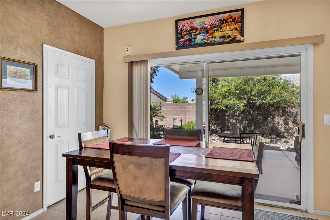 8212 Cornwall Avenue