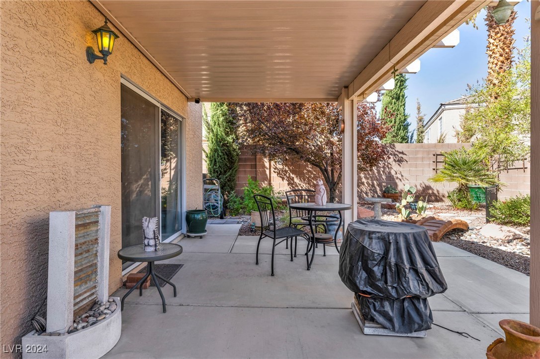 8212 Cornwall Avenue