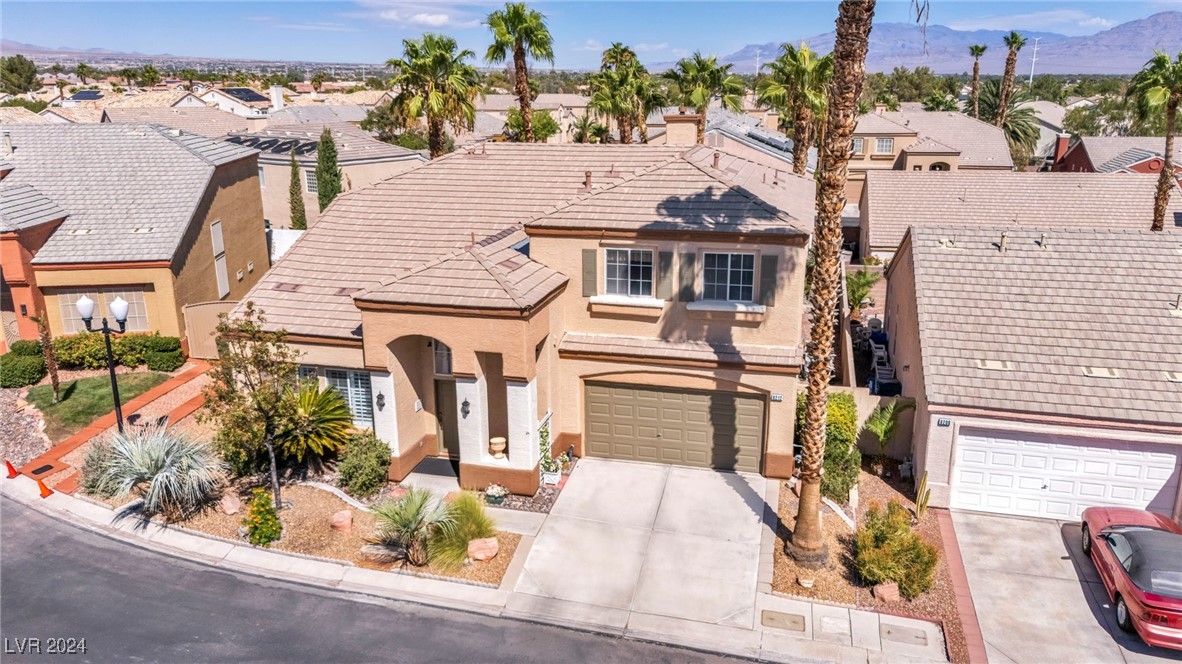 8212 Cornwall Avenue