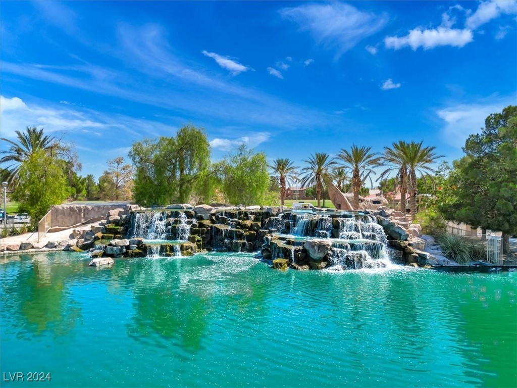 1941 Bluff Knoll Court