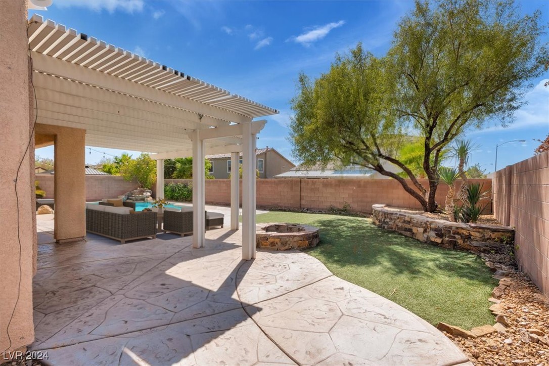 1941 Bluff Knoll Court