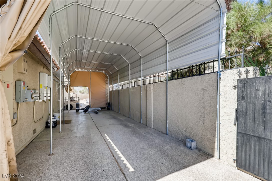 2812 East Viking Road