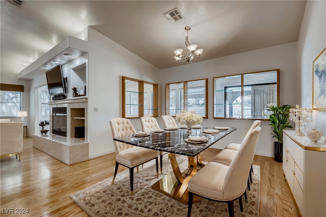 2812 East Viking Road