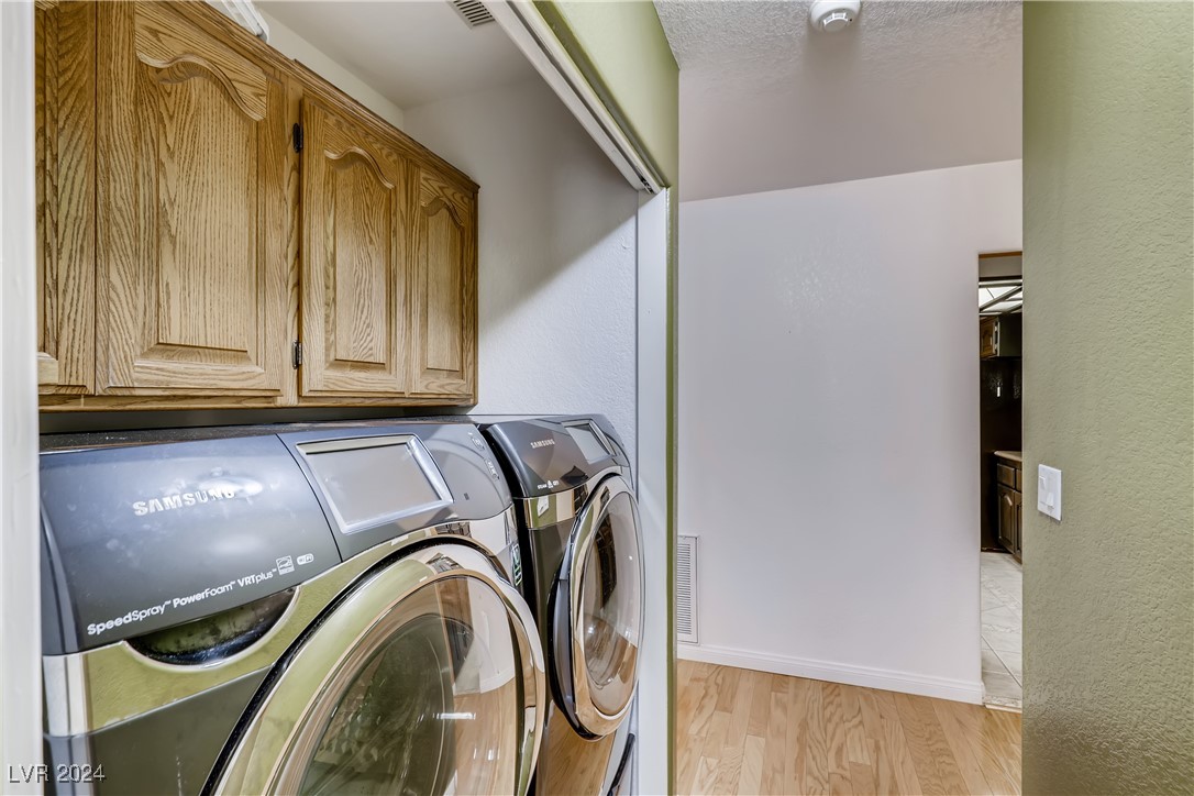 2812 East Viking Road