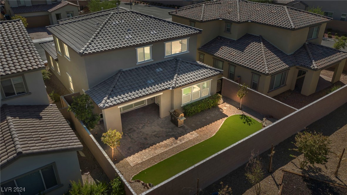 3334 Molinos Drive