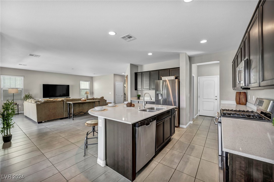 3334 Molinos Drive