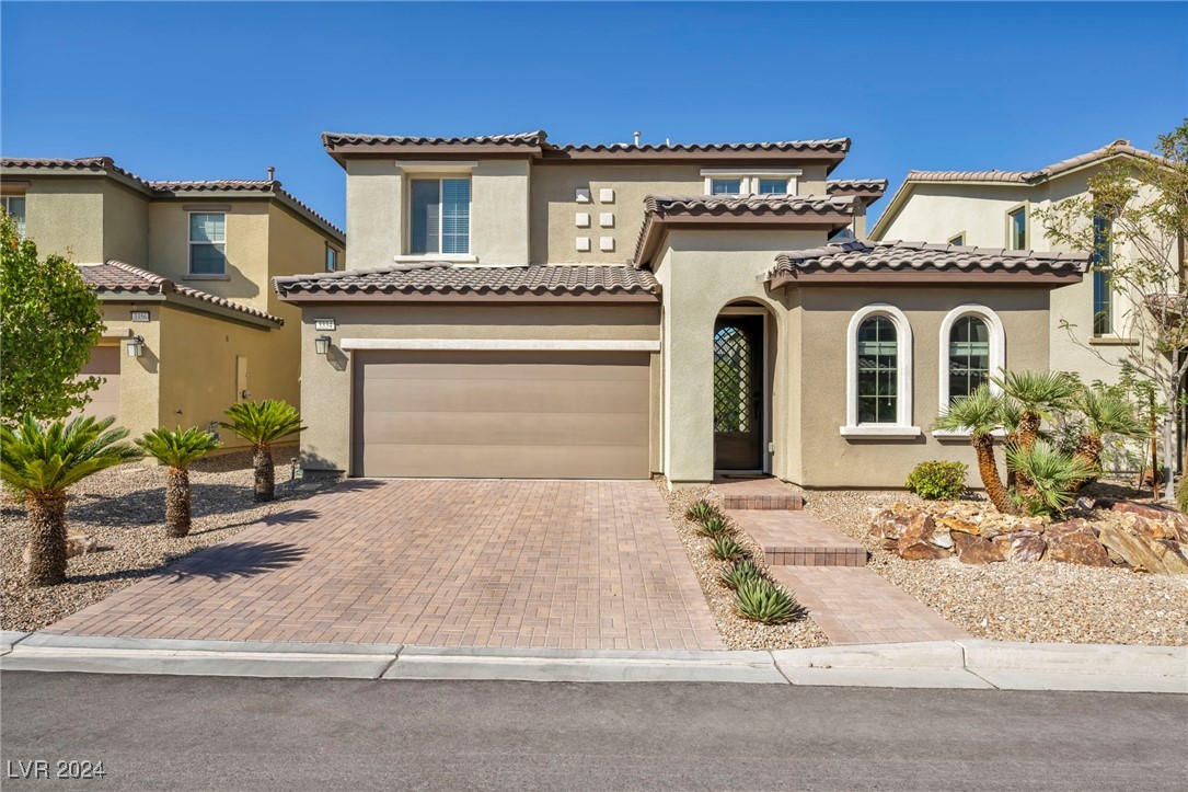3334 Molinos Drive
