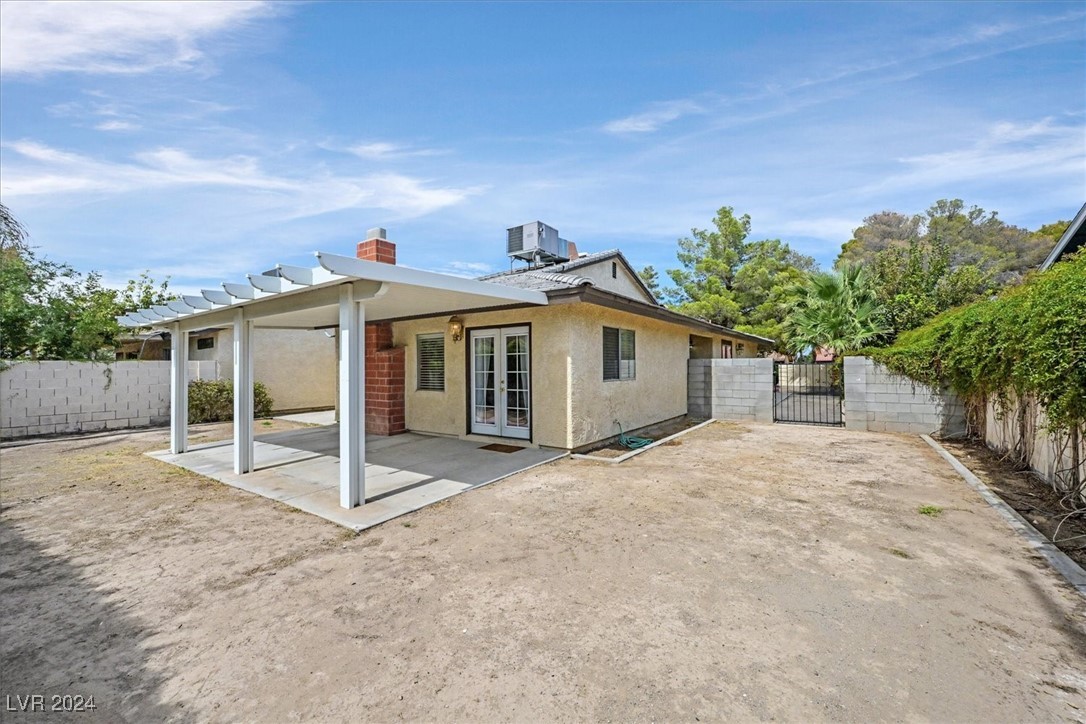 4469 Live Oak Drive 0