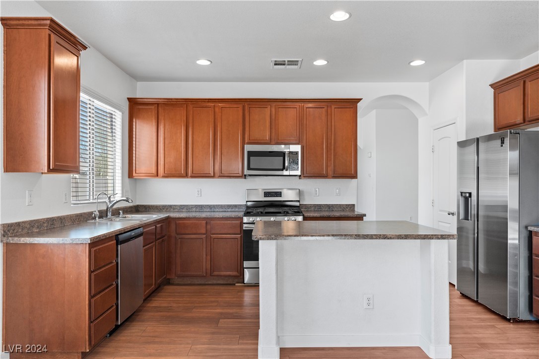 3665 Bella Legato Avenue