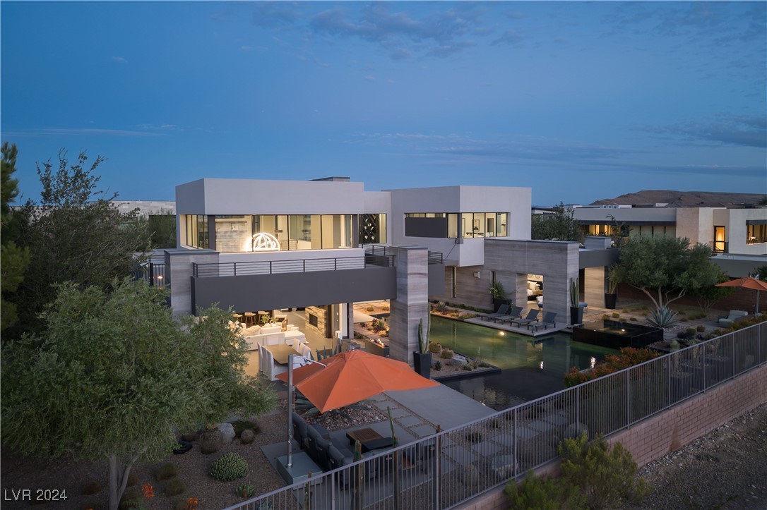 19 Morning Glow Lane