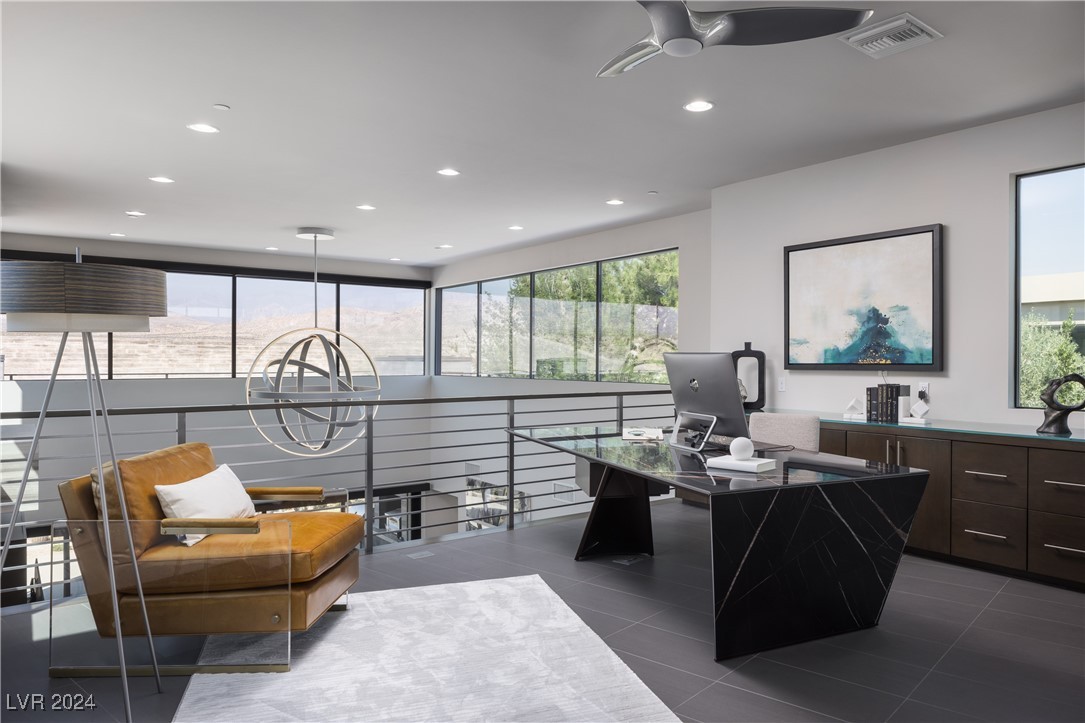 19 Morning Glow Lane