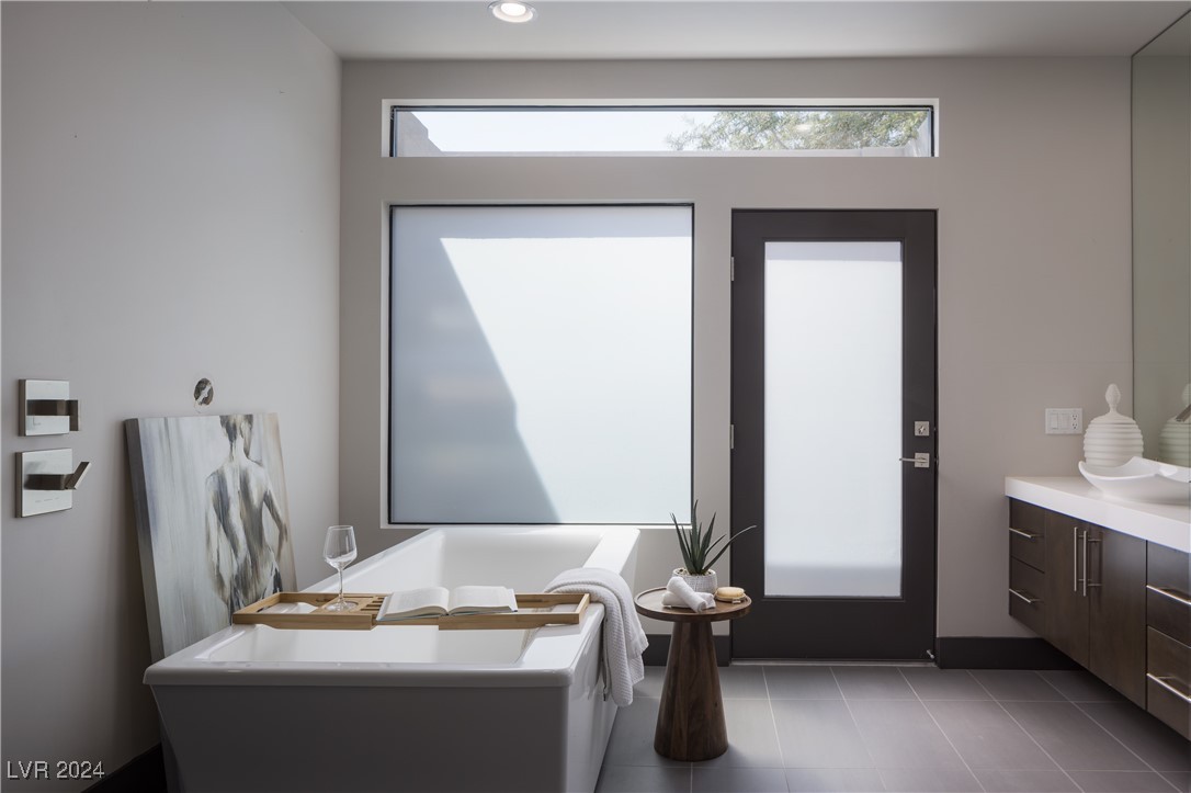 19 Morning Glow Lane