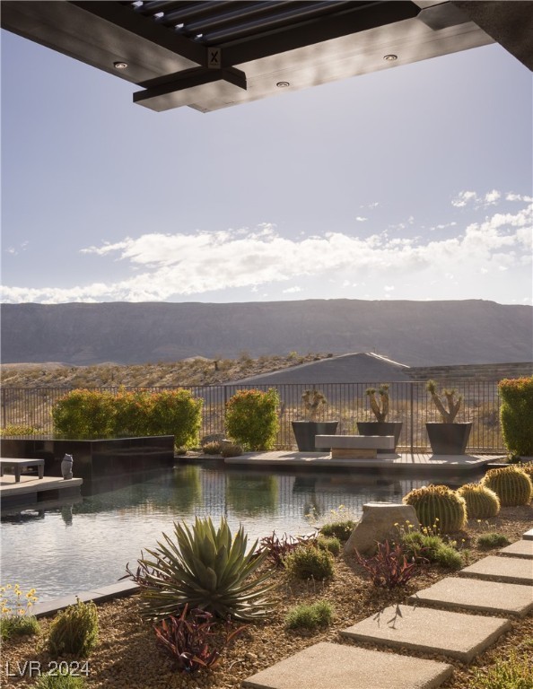 19 Morning Glow Lane