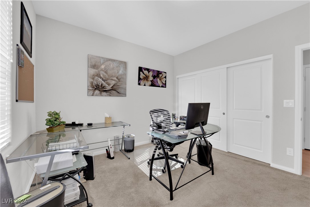 4280 Plumeria Mist Street