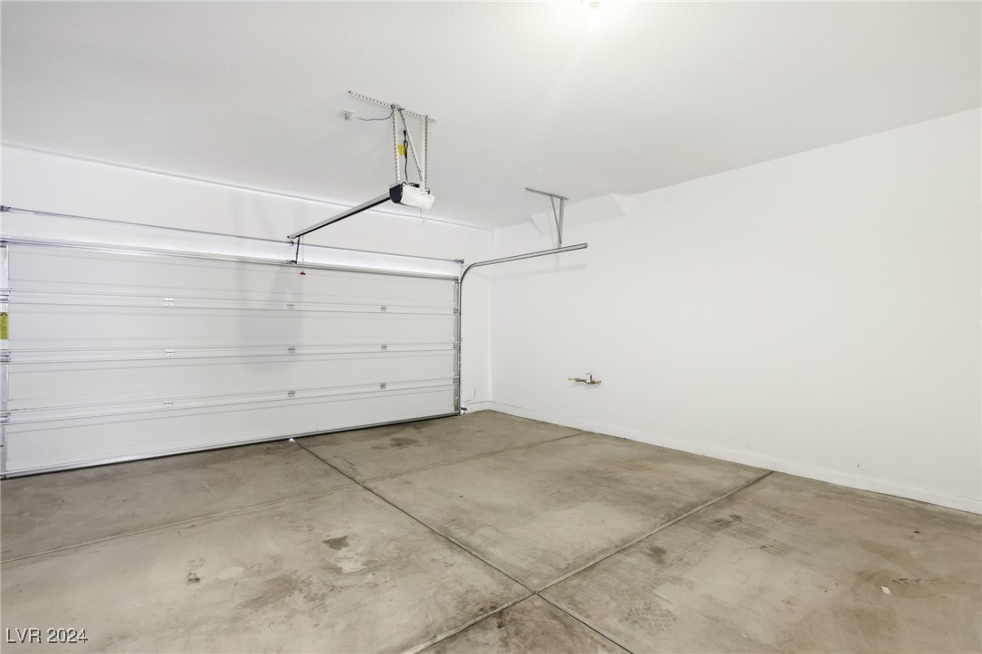 3807 Enchanted Well Avenue