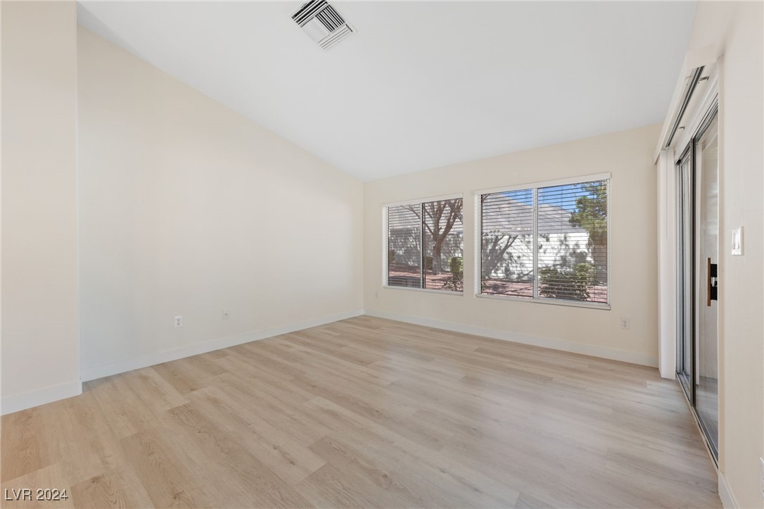 2739 Faiss Drive