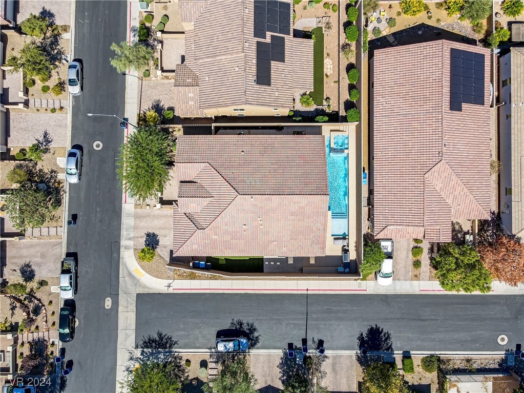 1180 Hillside Peak Street