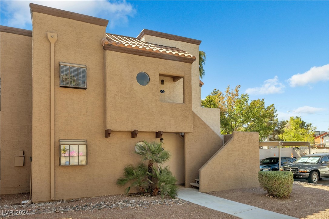 2987 Juniper Hills Boulevard 202
