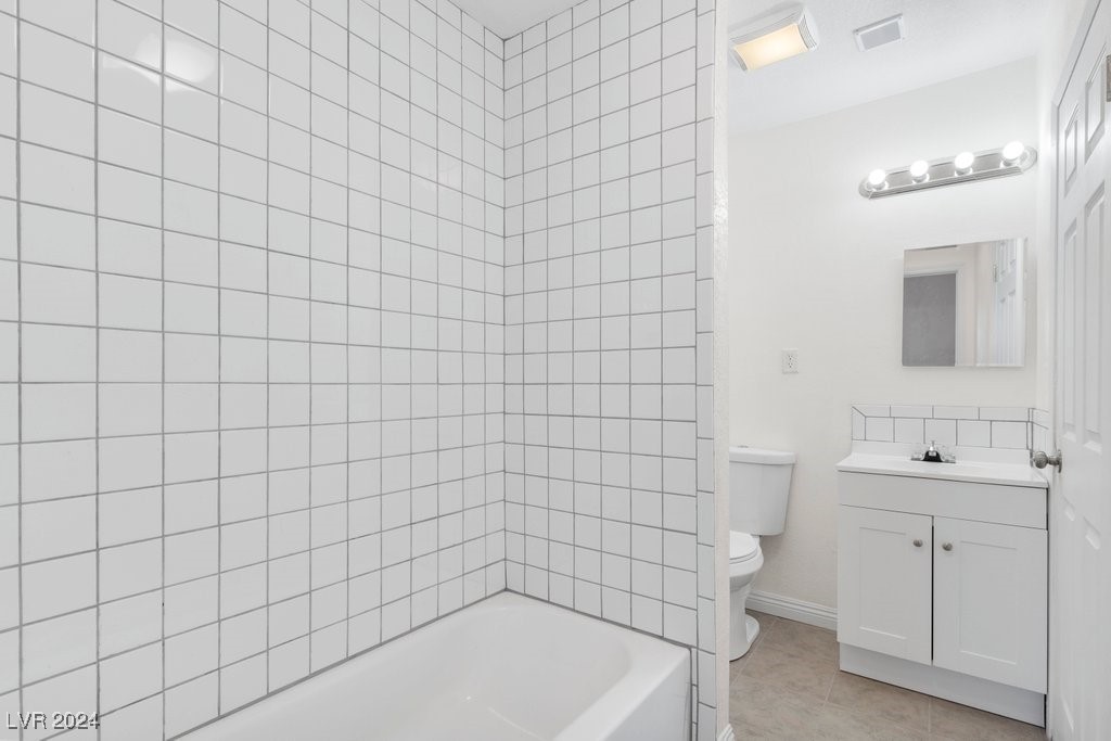 4625 Woodland Avenue