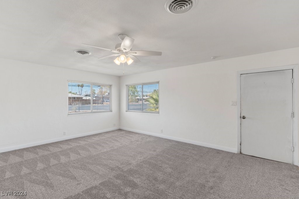 4625 Woodland Avenue