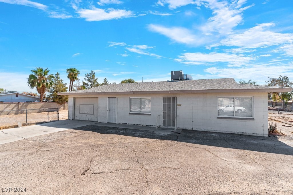 4625 Woodland Avenue