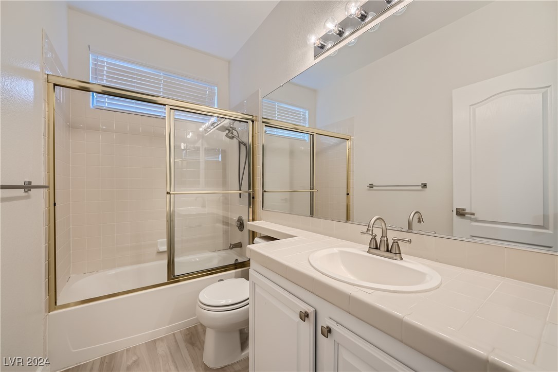 8405 Willow Point Court