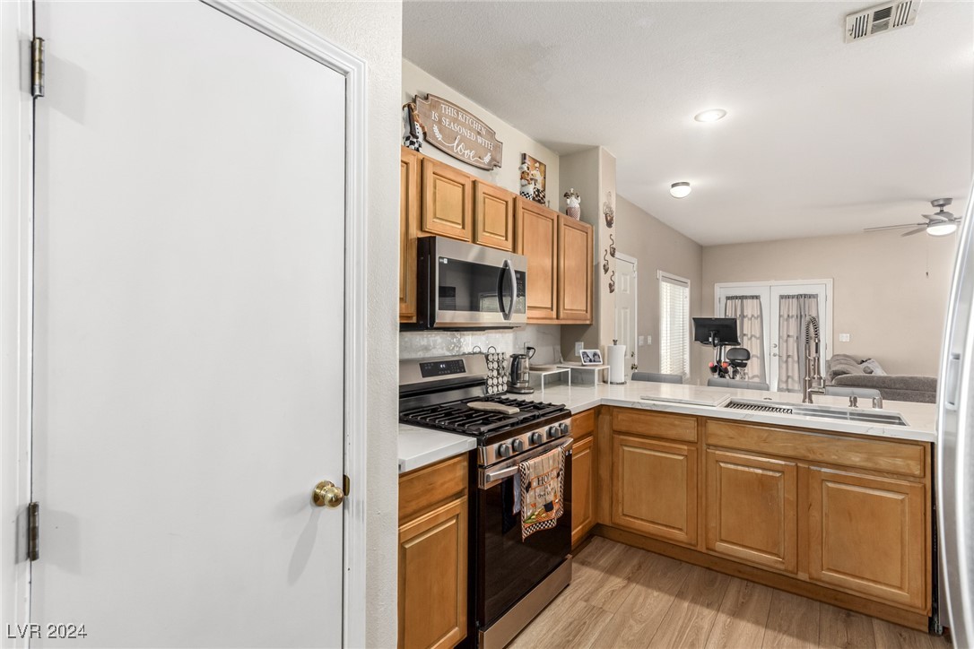 6457 Stone Dry Avenue 103
