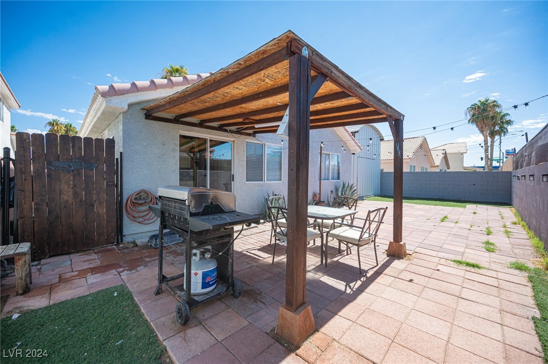 5717 Grand Entries Drive