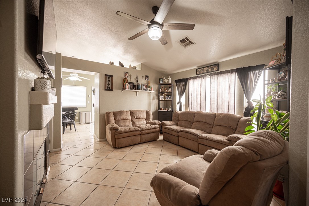 5717 Grand Entries Drive