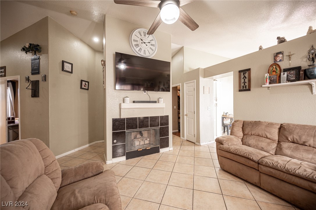 5717 Grand Entries Drive