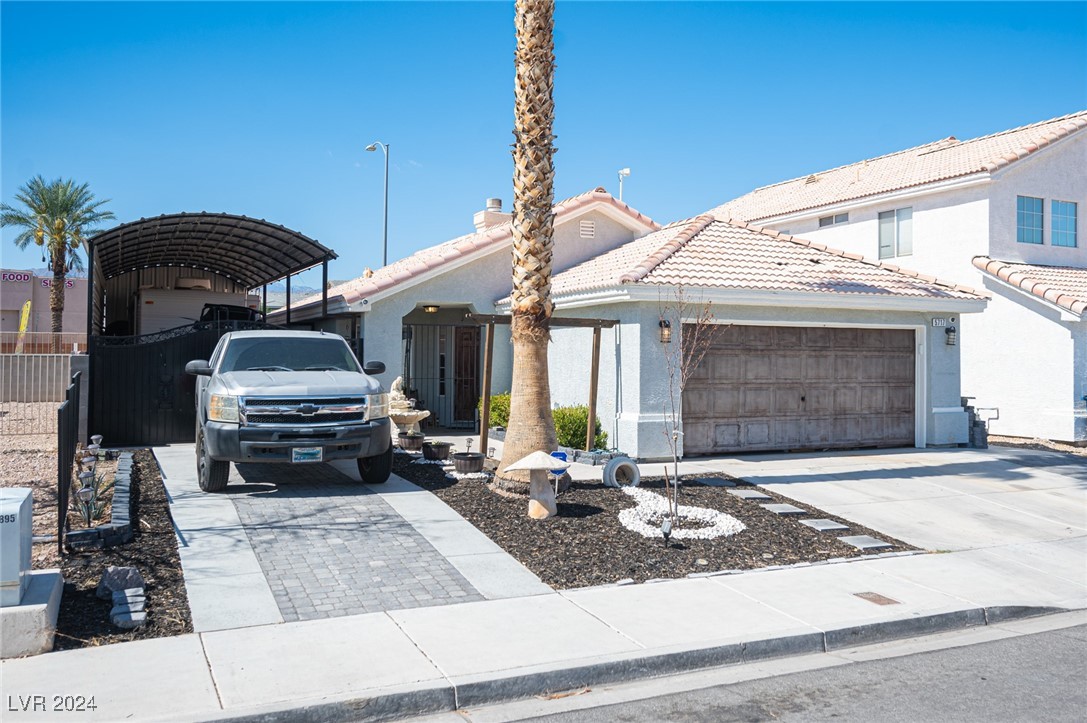 5717 Grand Entries Drive