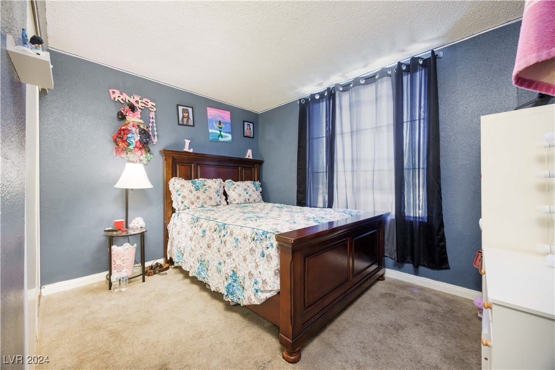 3601 East Nelson Avenue